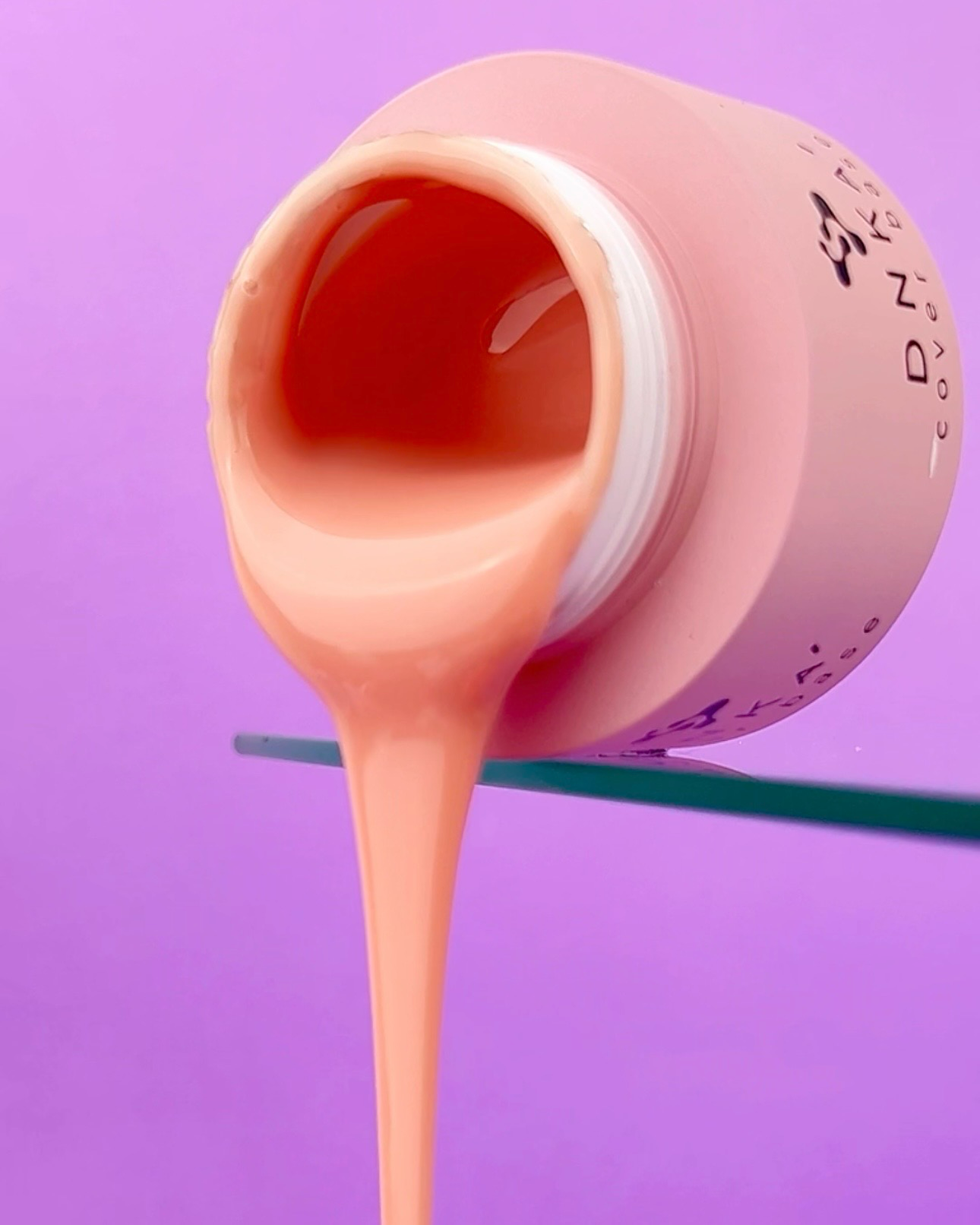 DNKa | Buildergel #0004 Satin