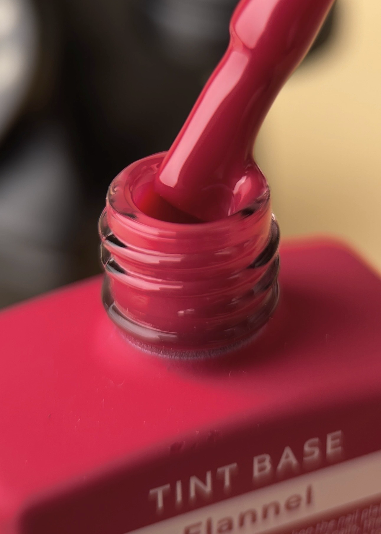 HEYLOVE | Tint Base - Flannel