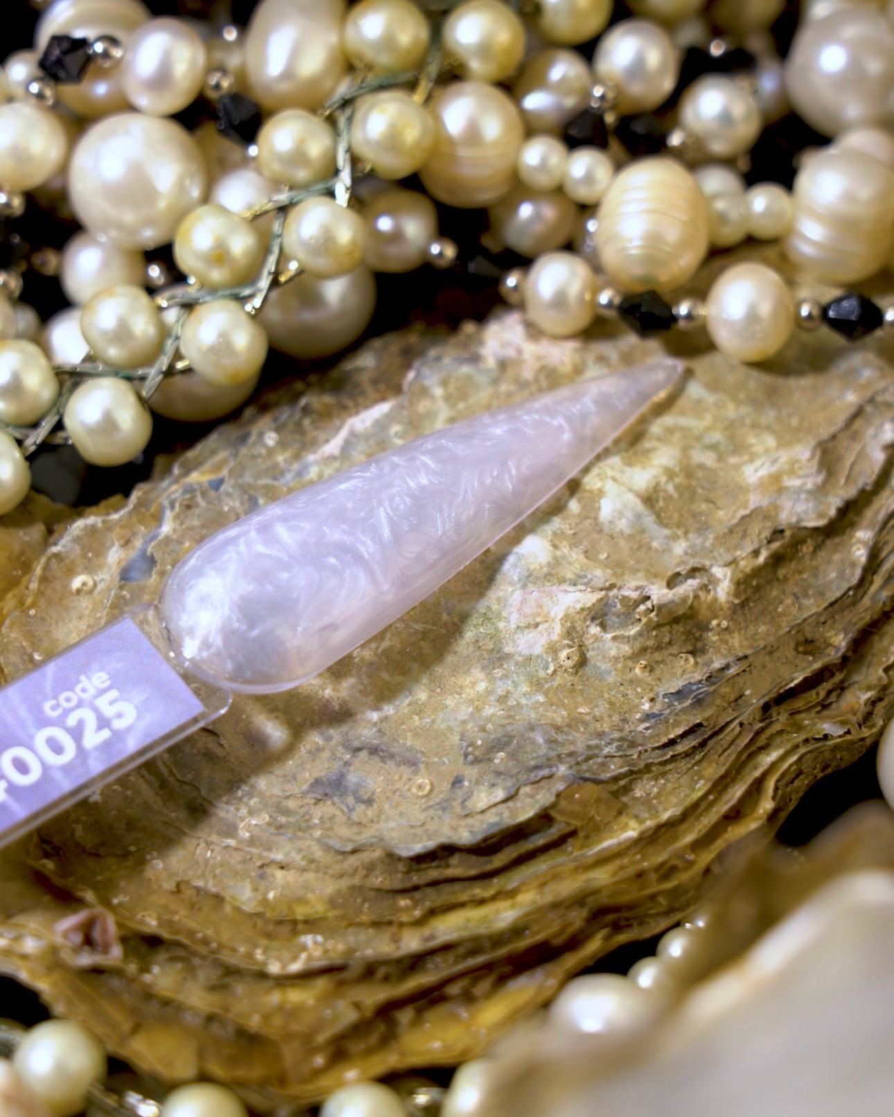 DNKa | Buildergel #0025 Pearl