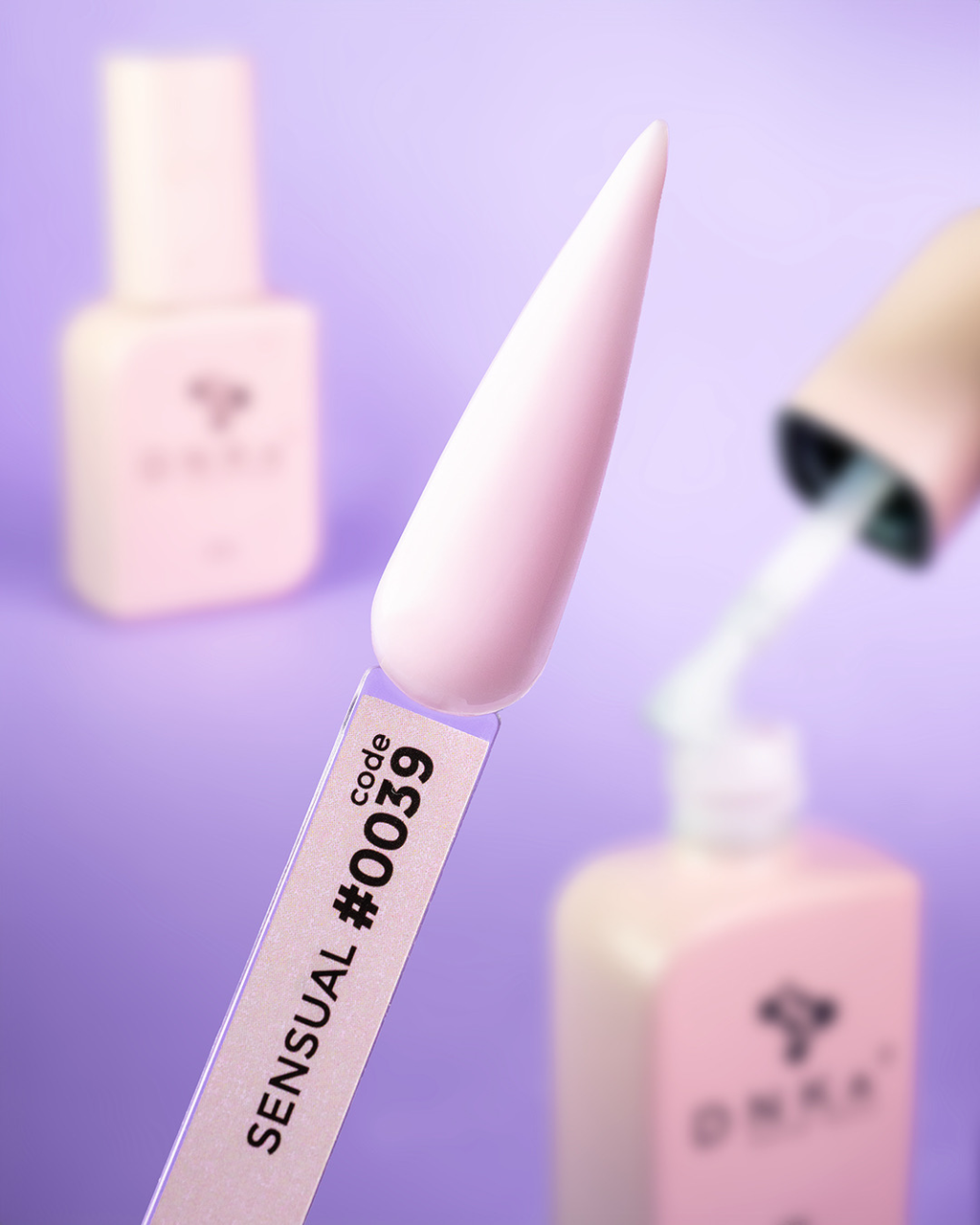 DNKa | Coverbase 30ml #0039 Sensual