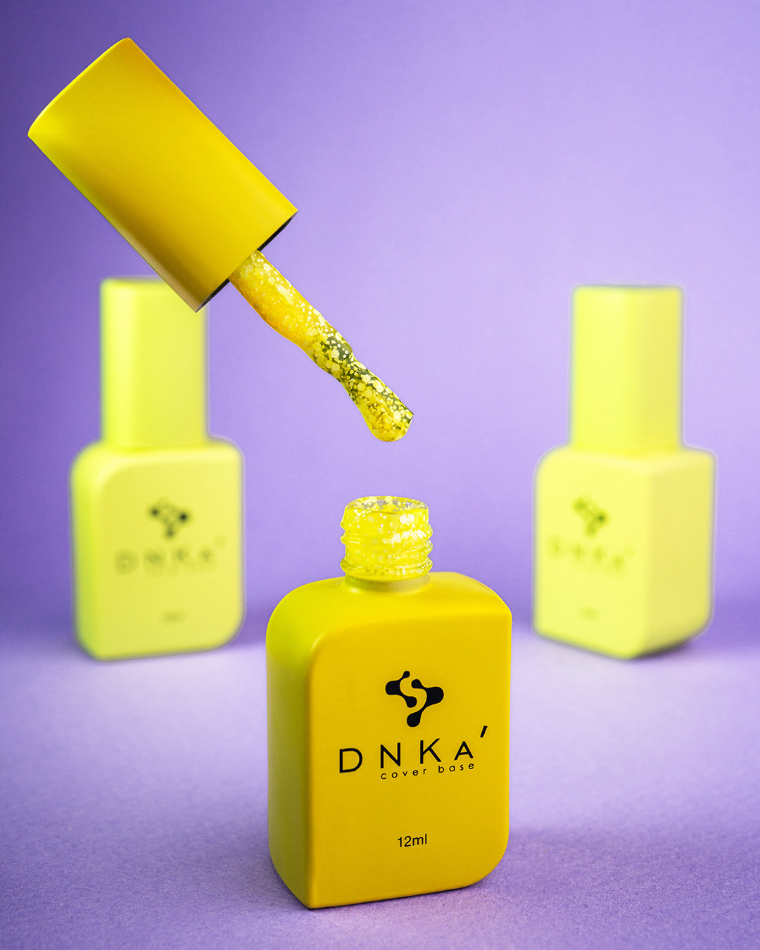 DNKa | Coverbase 12ml #0067 Holiday