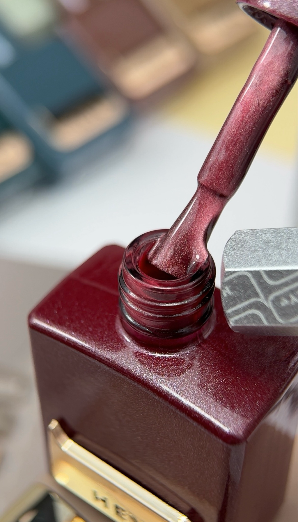 HEYLOVE | Gelpolish - Velour