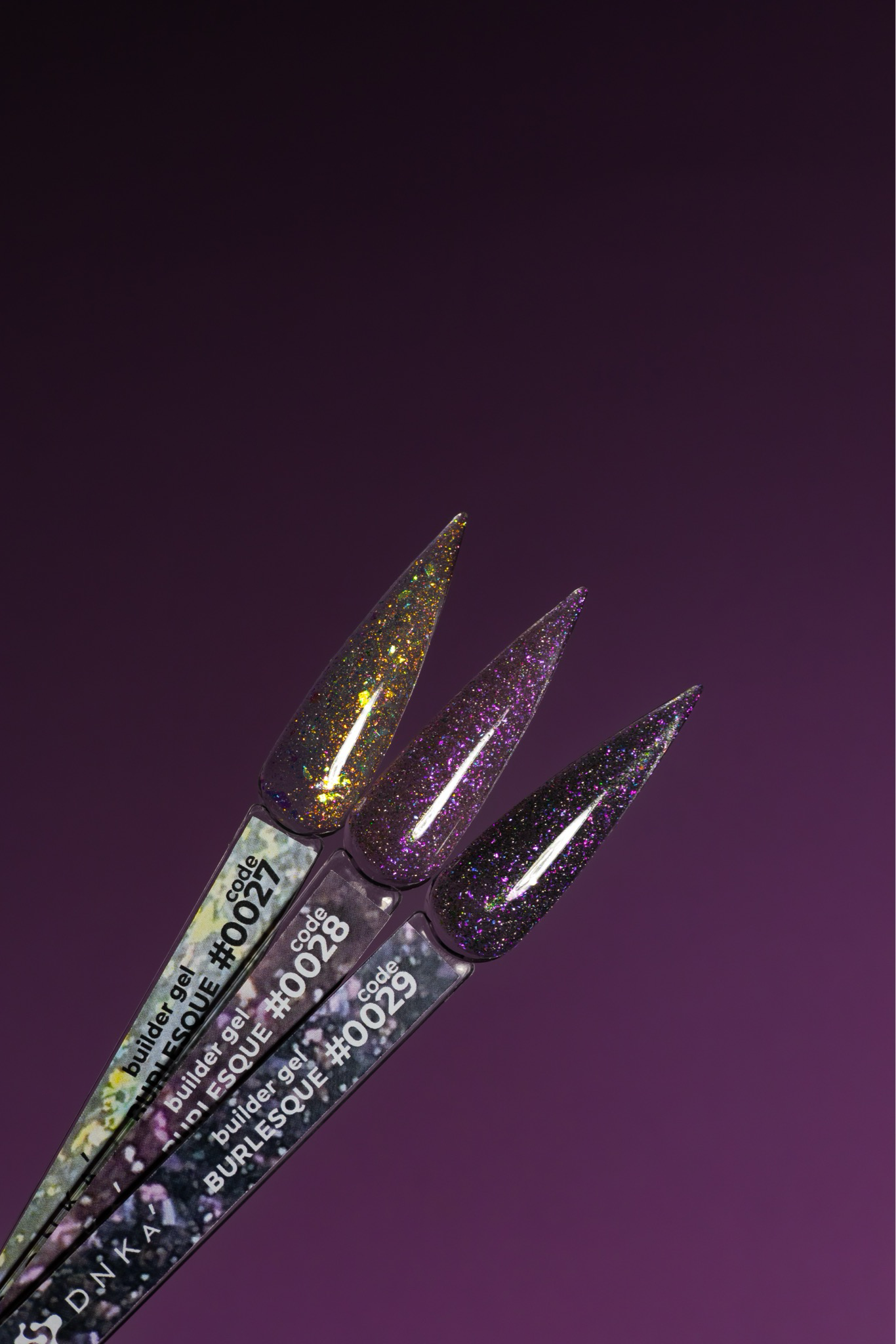 DNKa | Buildergel #0027 Burlesque