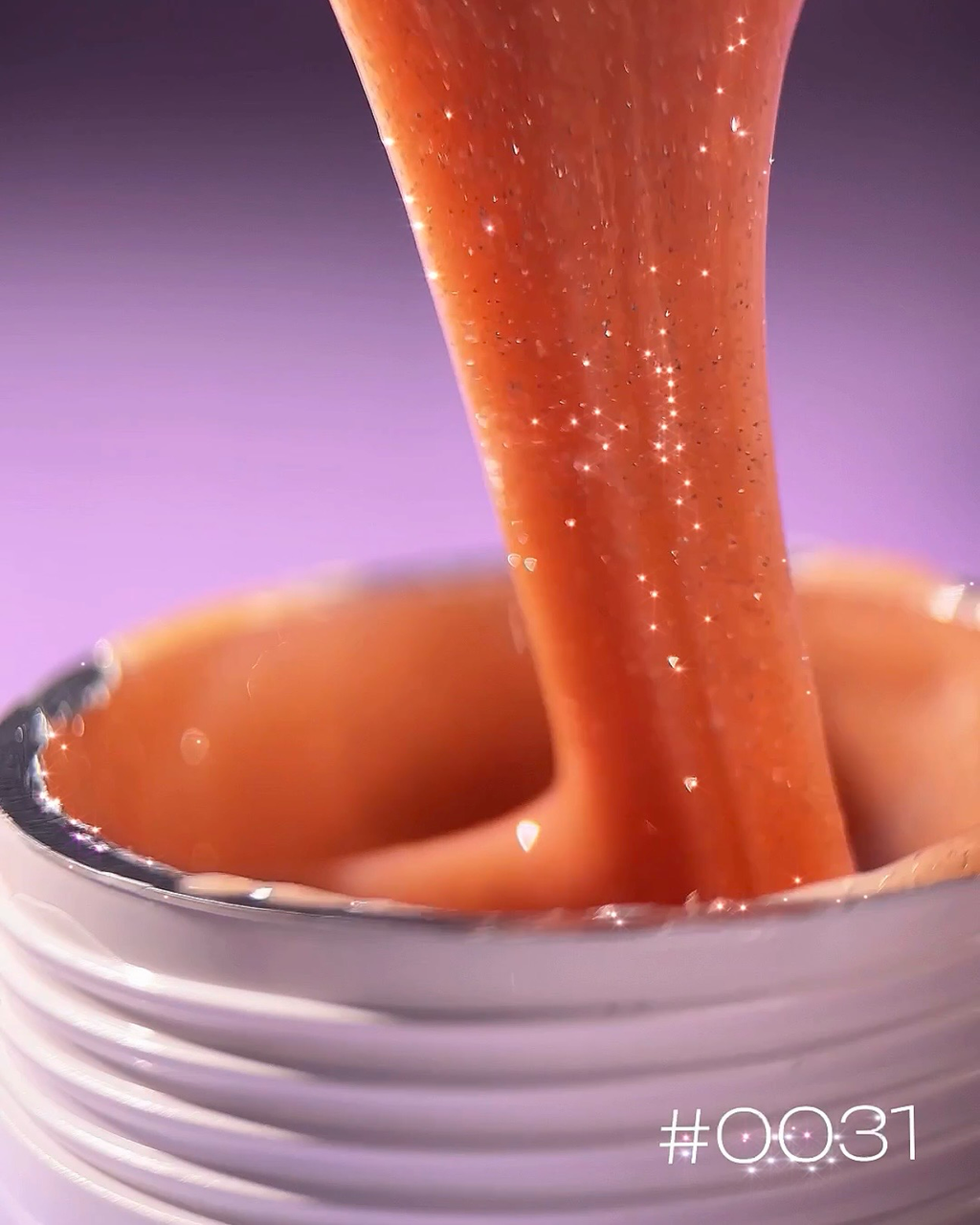 DNKa | Buildergel #0031 Hollywood Glow