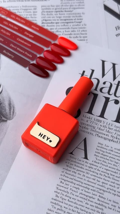 HEYLOVE | Gelpolish - Burberry