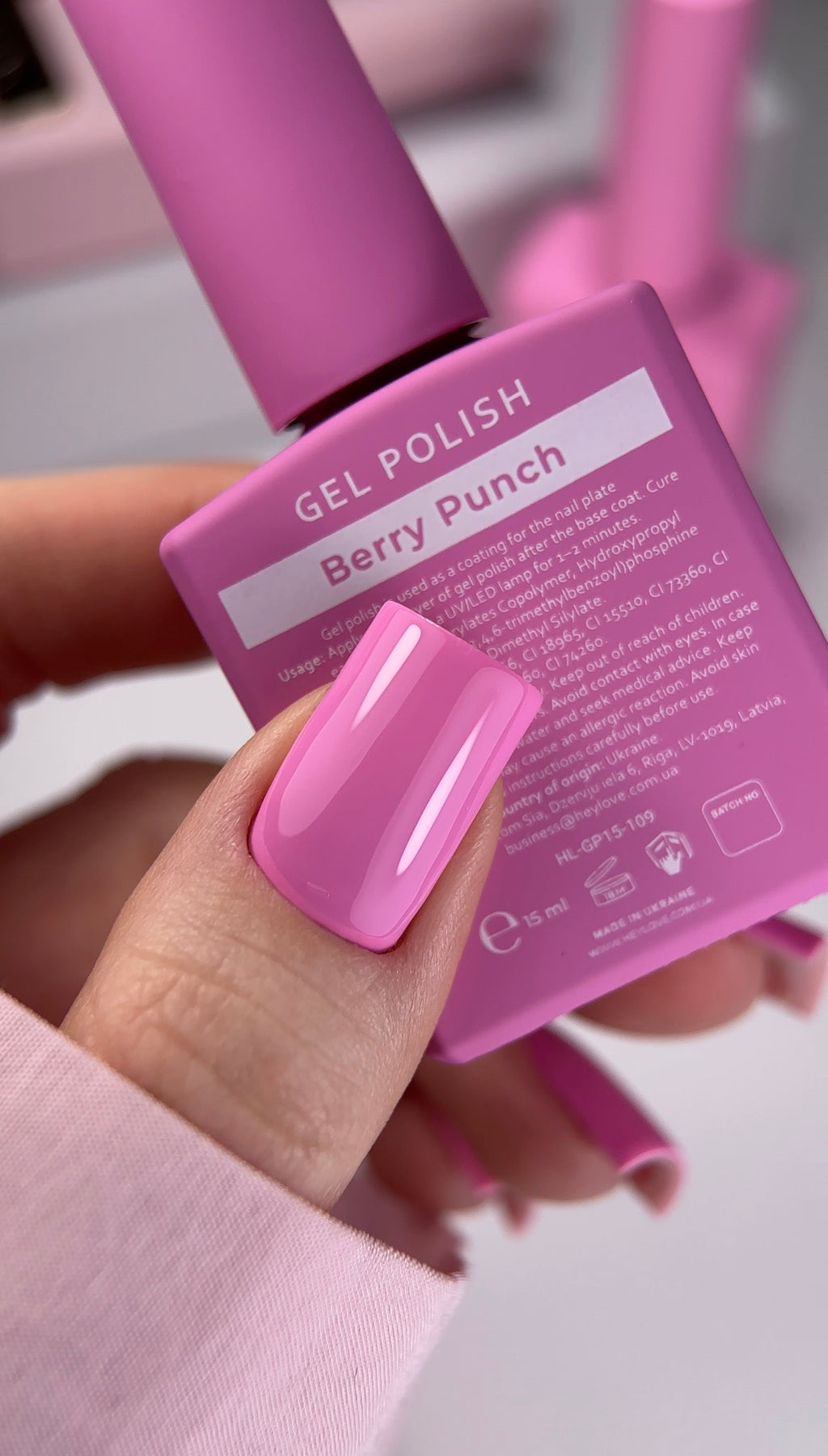 HEYLOVE | Gelpolish - Berry Punch