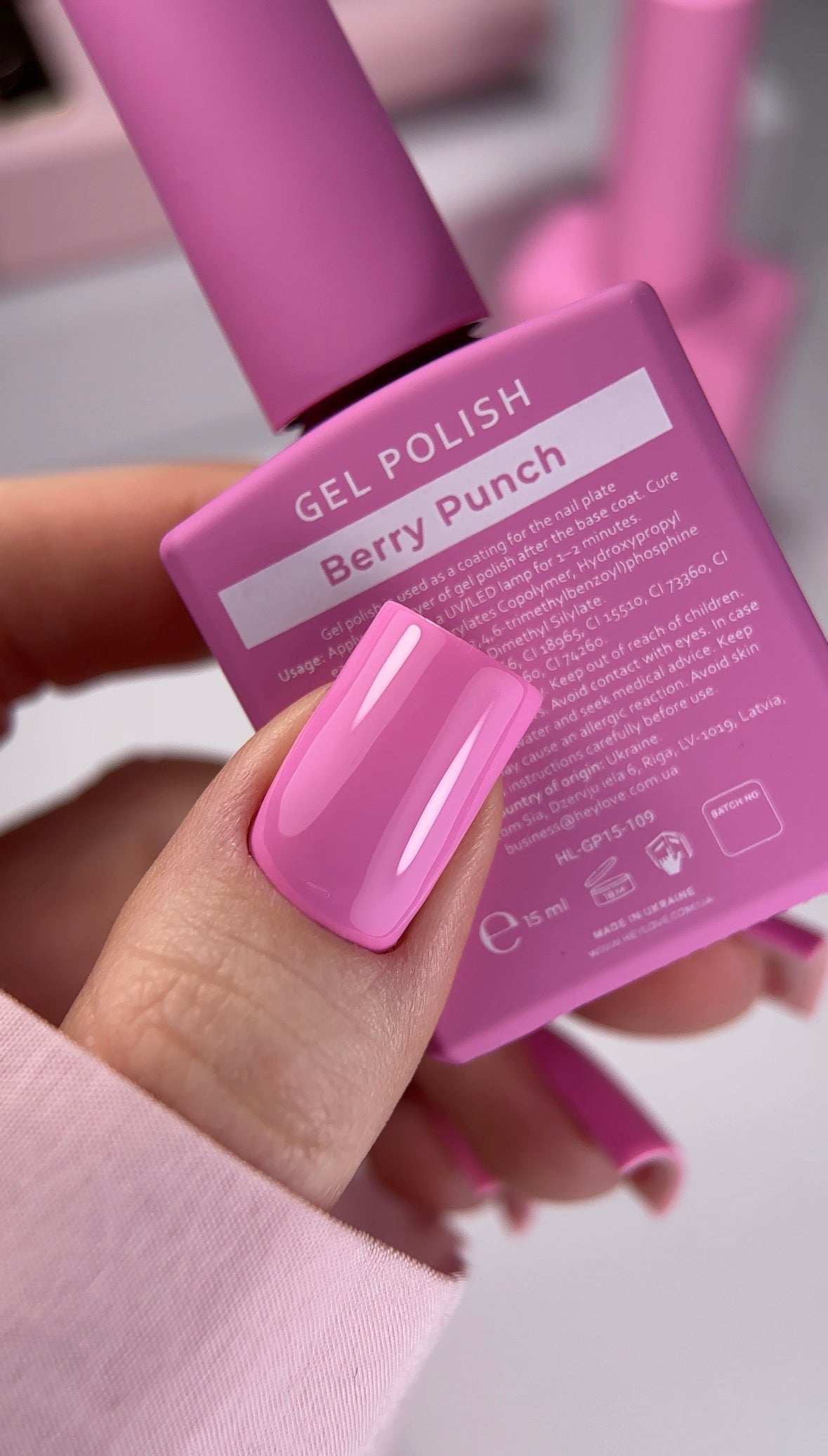 HEYLOVE | Gelpolish - Berry Punch