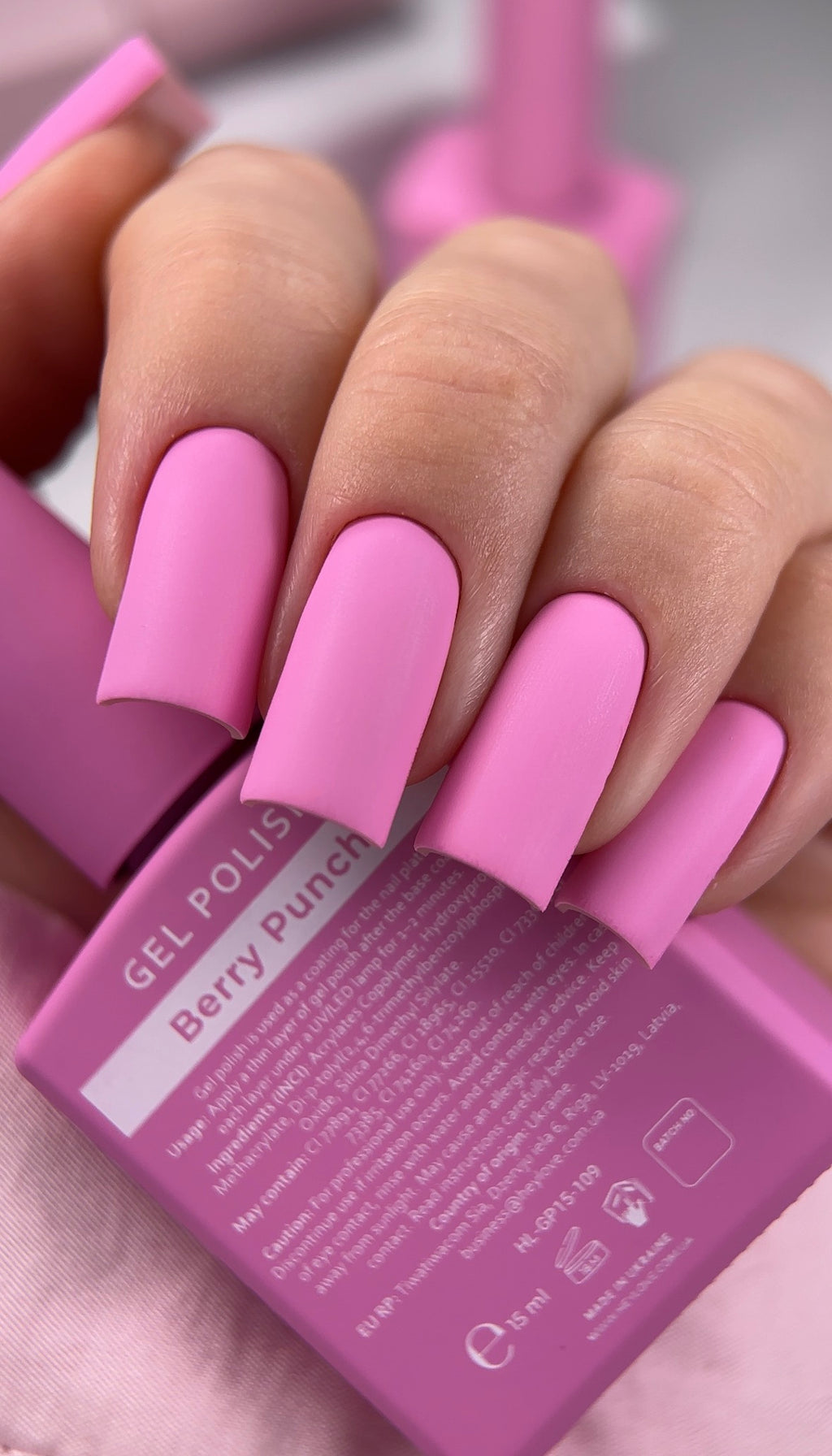 HEYLOVE | Gelpolish - Berry Punch