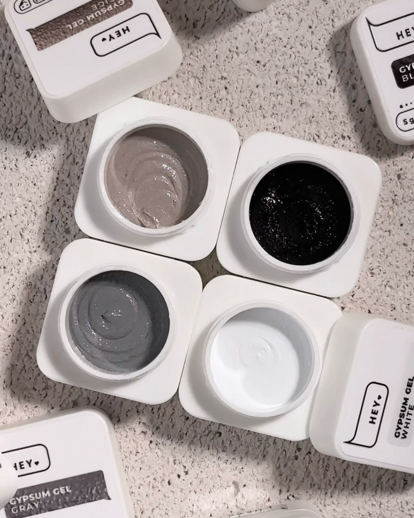 HEYLOVE | Gypsum Gel - Beige